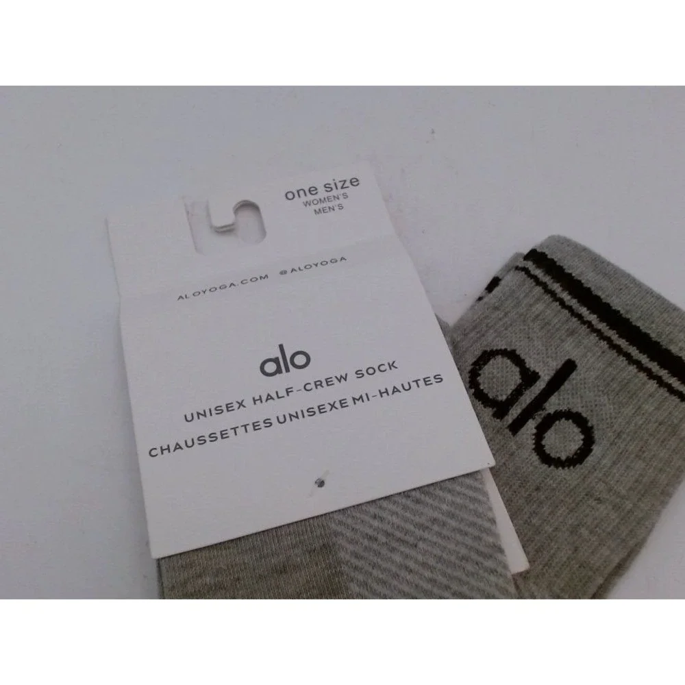 Alo - Unisex Half Crew Socks, One Size, Grey, BRAND NEW WITH TAGS